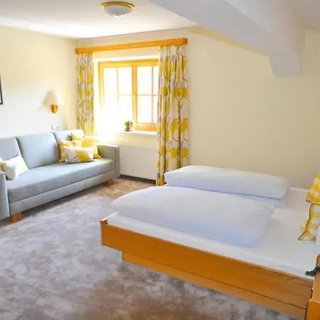 شقة بنسيون أبارتيمنتس ألبنبليك