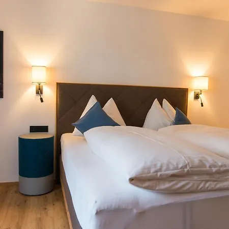 بنسيون أبارتيمنتس ألبنبليك ماريا ألم ام شتاينر