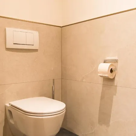 Alpenblick Apartment *
