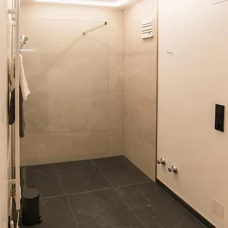 شقة بنسيون أبارتيمنتس ألبنبليك *