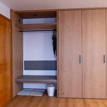 ペンション アルペンブリック マリア・アルム・アム・シュタイナーネン・メアー