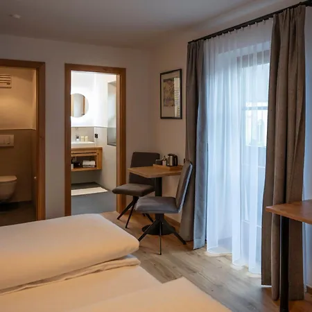 アパート ペンション アルペンブリック *