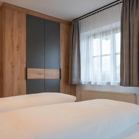 ペンション アルペンブリック * マリア・アルム・アム・シュタイナーネン・メアー