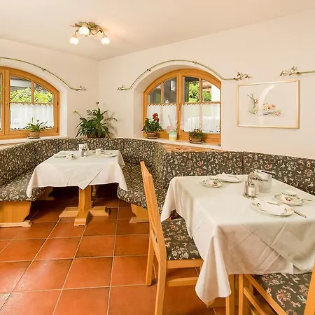 ペンション アルペンブリック