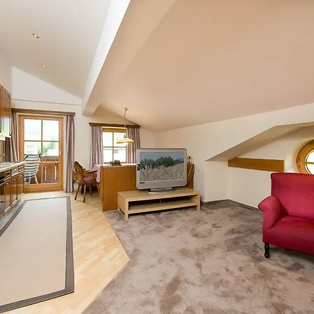 شقة بنسيون أبارتيمنتس ألبنبليك ماريا ألم ام شتاينر